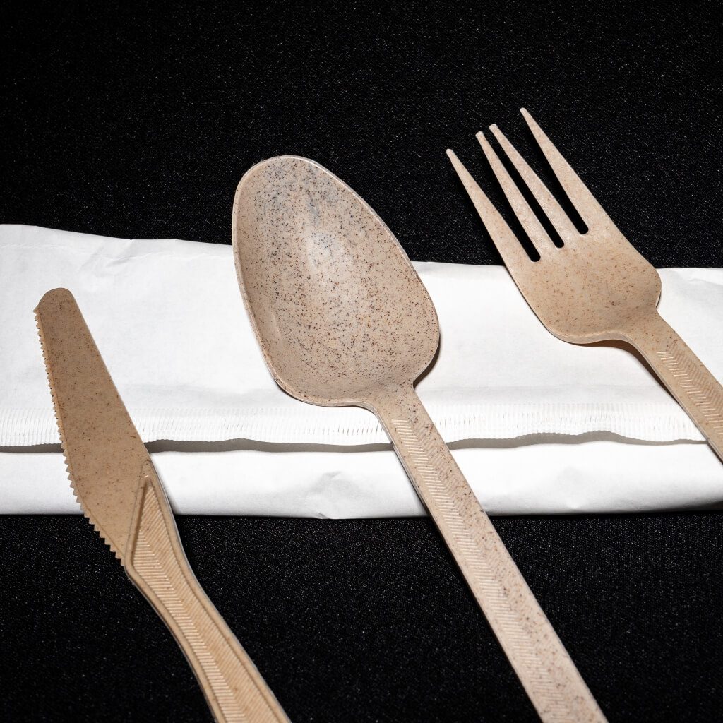 Eco-friendly biodegradable compostable disposable cutlery
